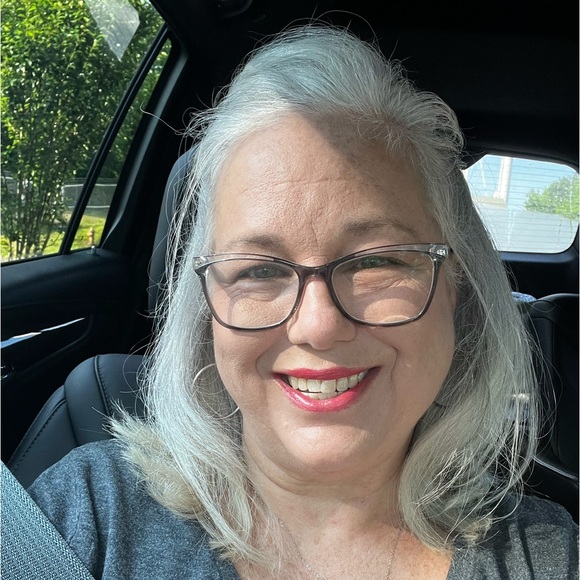 Meet your Posher, Barbara - Picture 2 of 2